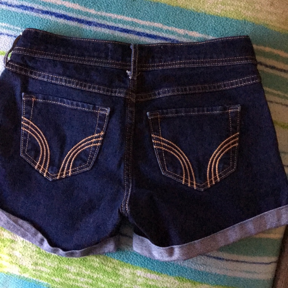 Shorts - Picture 2 of 2